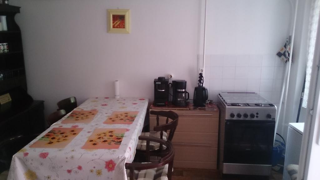 Boris Apartman Apartment Gyula Exterior photo